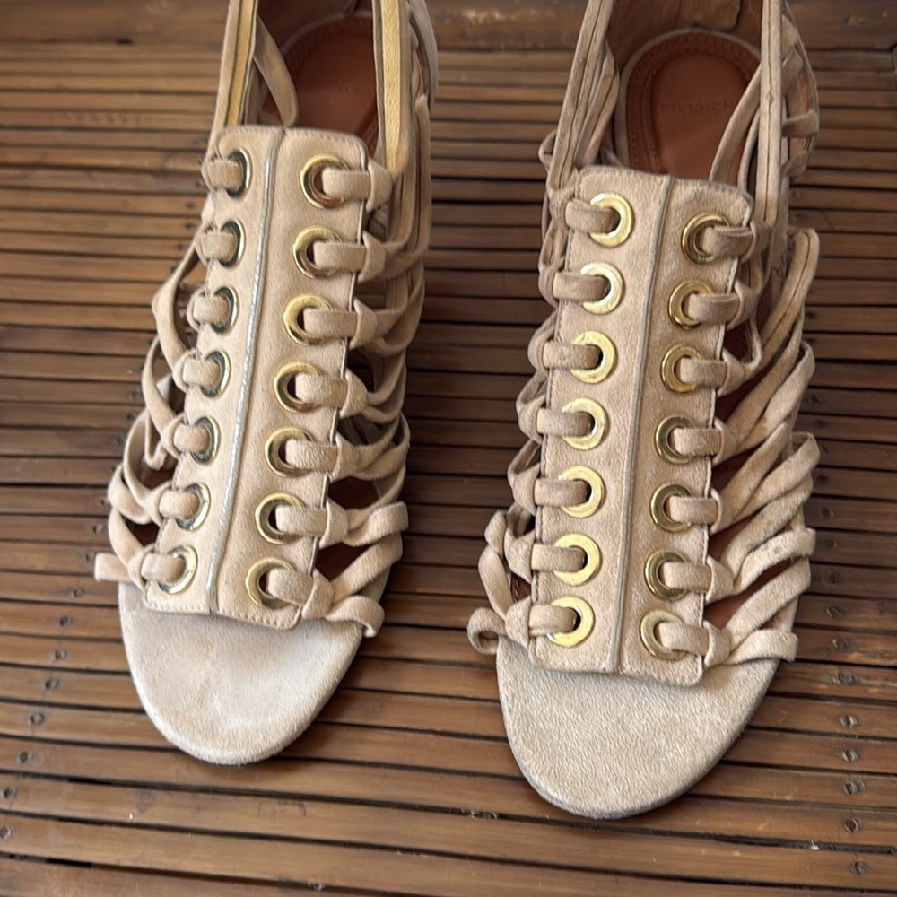 Givenchy Gladiator Sandal - Picture 7 of 8